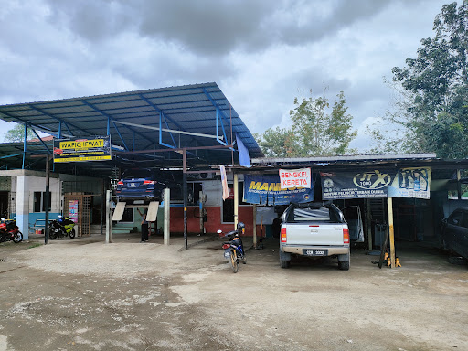 Bengkel Along