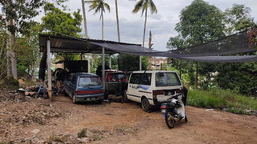 Bengkel Pomen Hujan