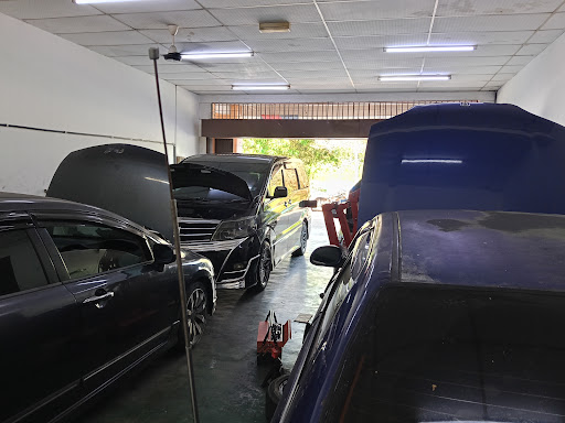 DZ Auto Garage (Pusat Servis Kereta)