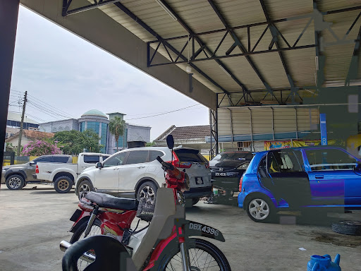 Klinik Kereta Kota Bharu