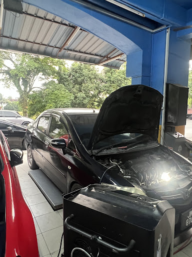 Mekanik Kereta Terbaik Berhampiran Saya di Kampung Pasir Gudang Baru