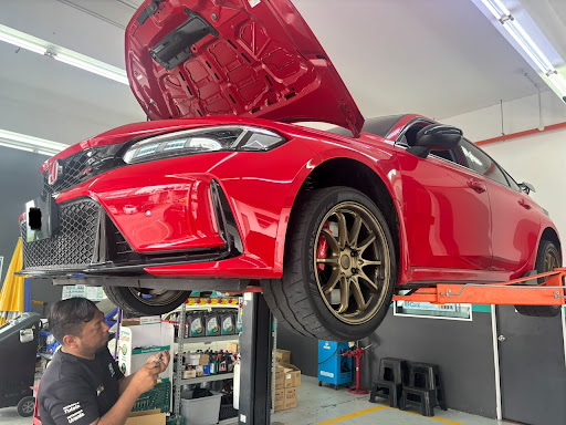 PETRONAS AutoExpert @ THE PIT STOP ENTERPRISE. Bukit Impian Emas, Skudai (Professional Car Service Centre in Johor Bahru)
